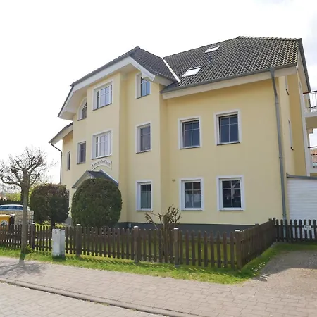 Bernsteinhaus, 850m Zum Strand, Mit Balkon, Wlan Apartment *