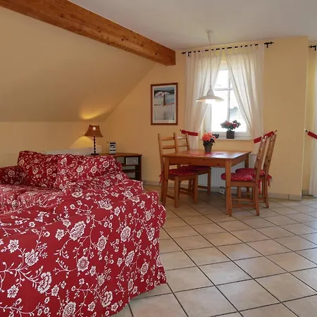 Bernsteinhaus, 850m Zum Strand, Mit Balkon, Wlan アパート ケルピンセ