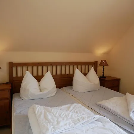 Bernsteinhaus, 850m Zum Strand, Mit Balkon, Wlan Kolpinsee