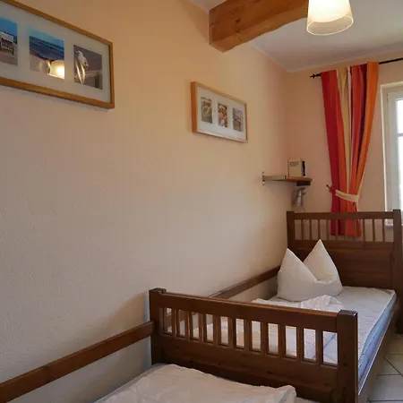 Bernsteinhaus, 850m Zum Strand, Mit Balkon, Wlan *