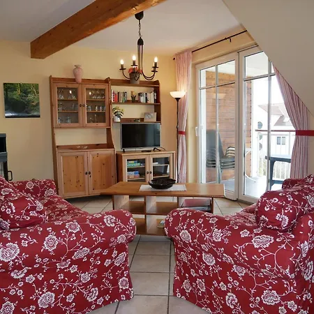 Bernsteinhaus, 850m Zum Strand, Mit Balkon, Wlan Kolpinsee